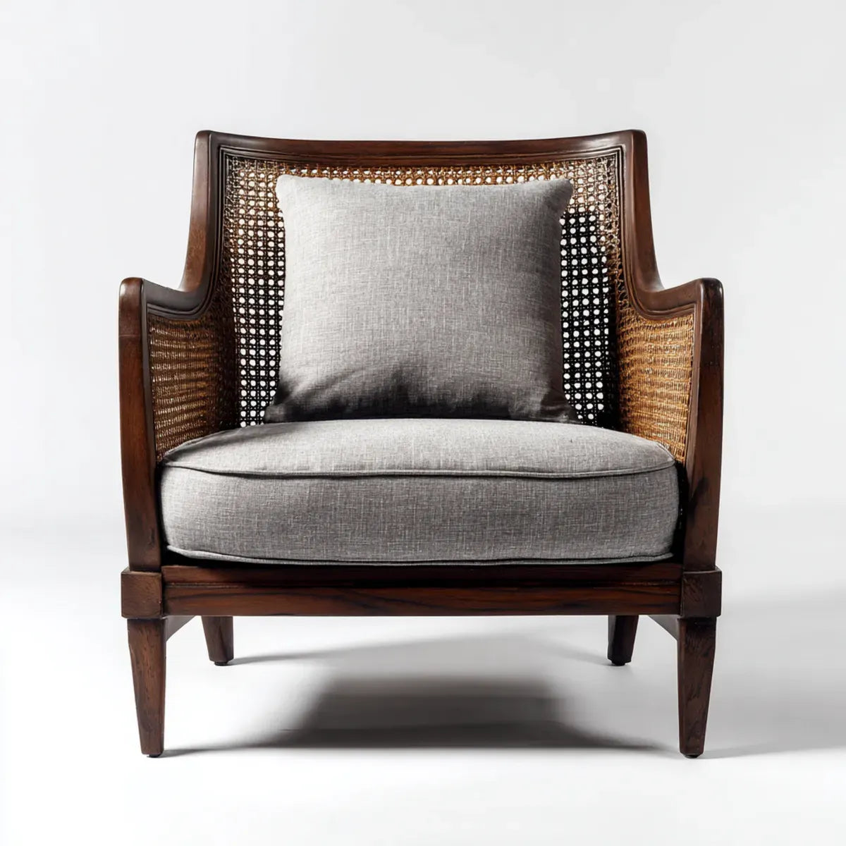 Fauteuil de salon gris avec structure en bois massif et cannage naturel 76 x 80 x 93 cm